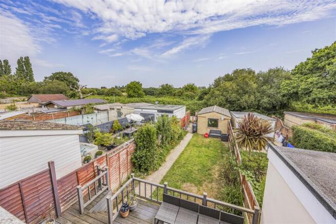 111 Stanley Avenue, Baffins-PorticoMarketing-SoldB
