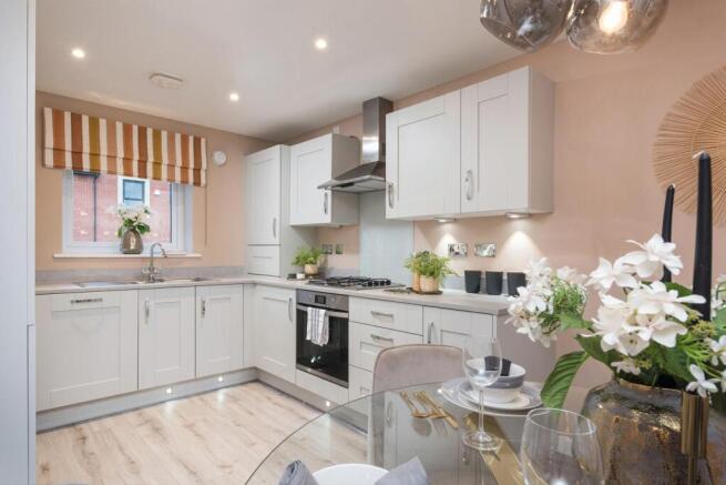3 bed Terraced to rent Image 4