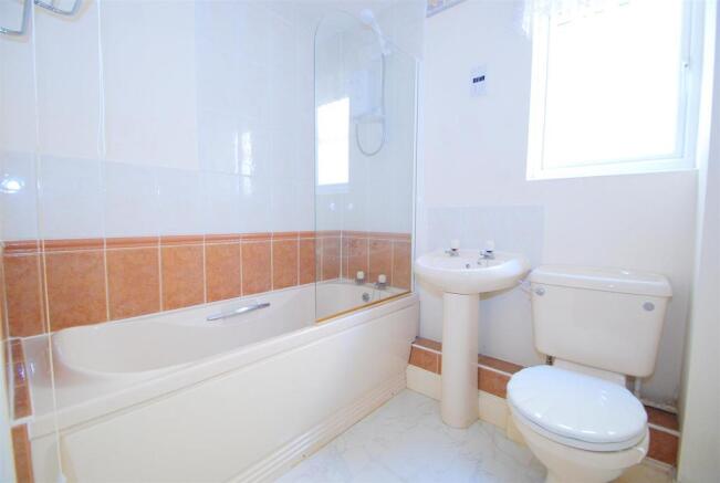 Bathroom A.JPG