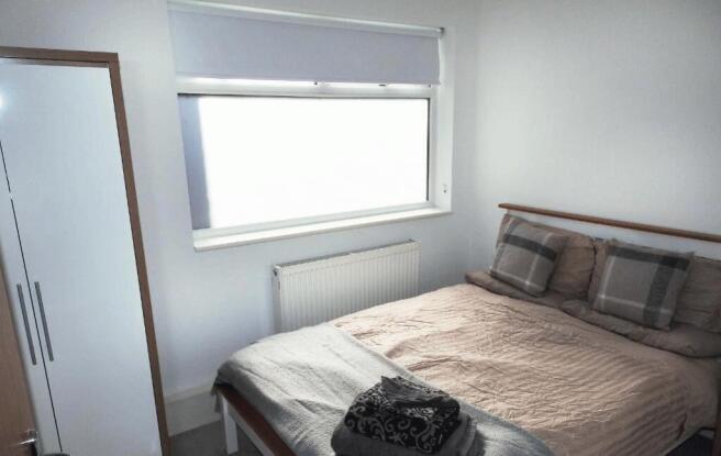 5 bed Block of Apartments for sale Image 11