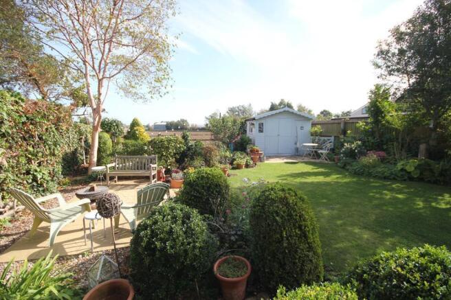 garden2.JPG