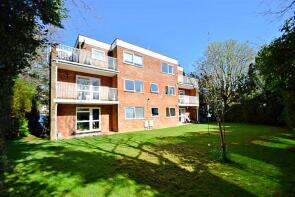 4, 41 Charnwood, Wellington Road, Bournemouth BH8 8JJ