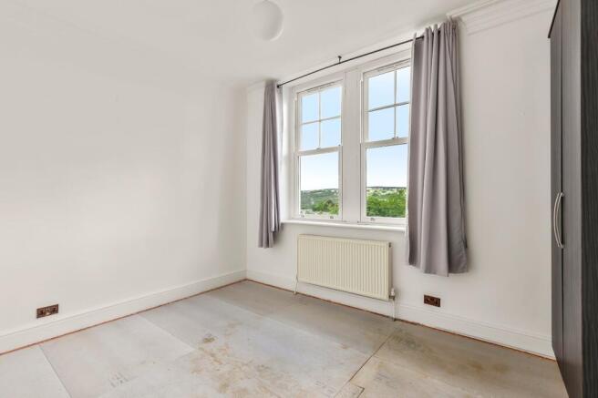 1 bed Flat for sale Image 7