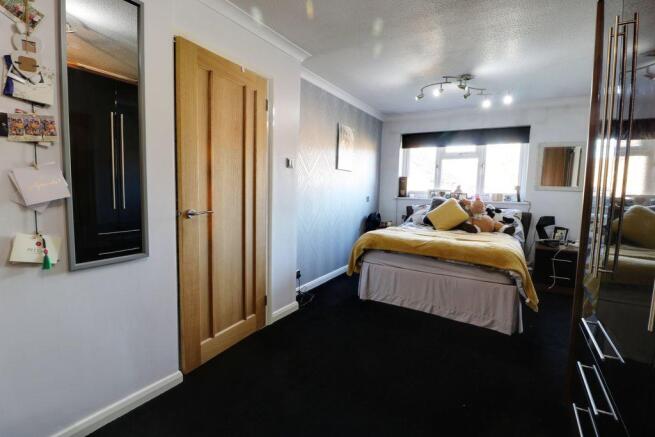 Bedroom 2 (Double with Ensuite)