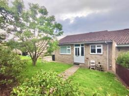 16, Farmland Way, Hailsham BN27 1SP