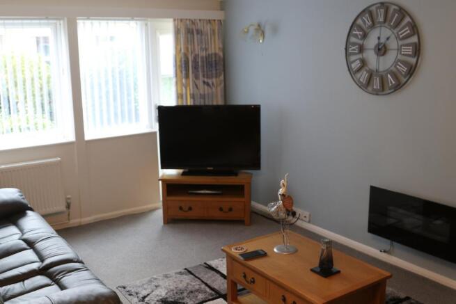 Sitting room.