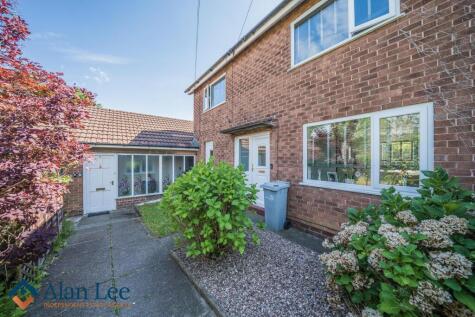 Queens Close, Macclesfield, SK10 2DD