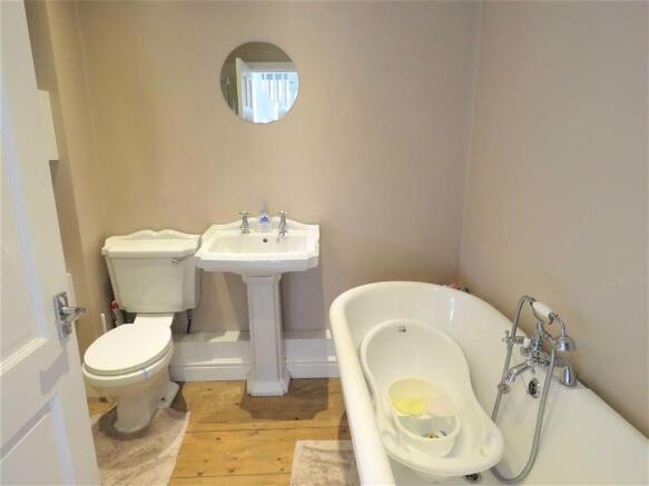 Photo 6