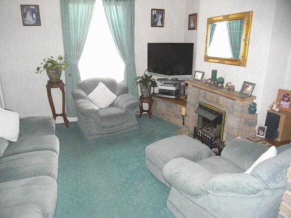SITTING ROOM