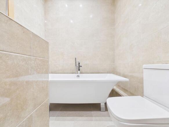 2 bed Terraced for sale Image 10