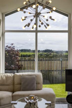 25_CYPRIAN_DRIVE_LENZIE_017.JPG