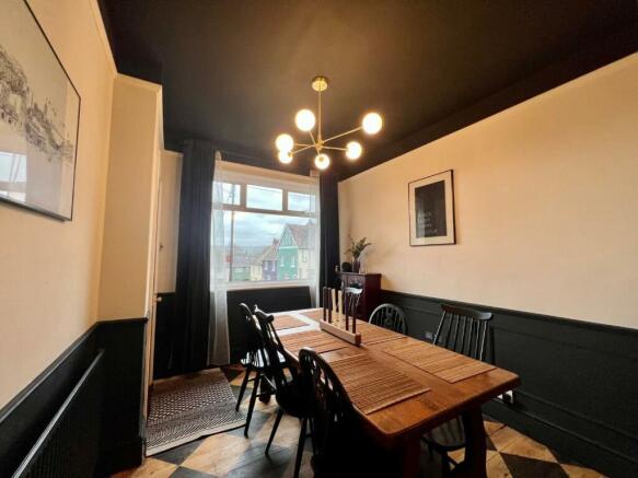 dining room.jpg