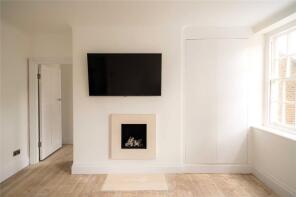 Flat 16, 17 Tryon House, Mallord Street, London SW3 6AJ