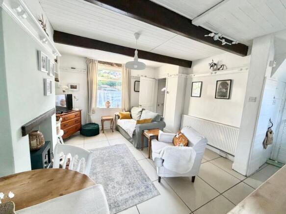 2 bed Terraced for sale Image 5