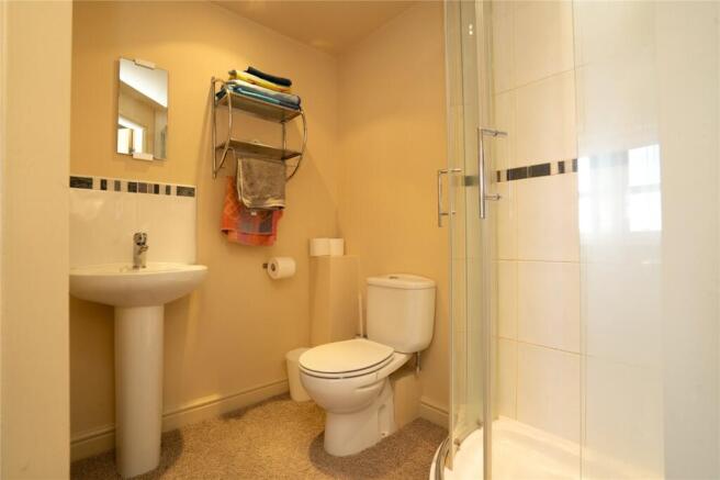 4 bed Town House for sale Image 9