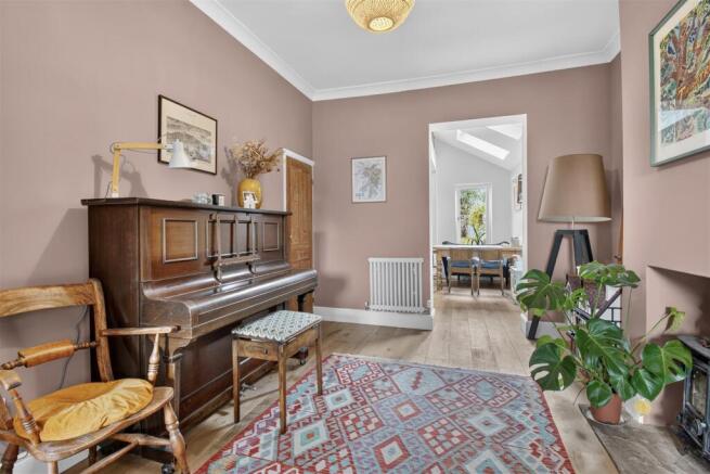 3 bed Terraced for sale Image 7