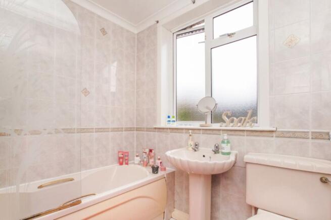 Bathroom / WC
