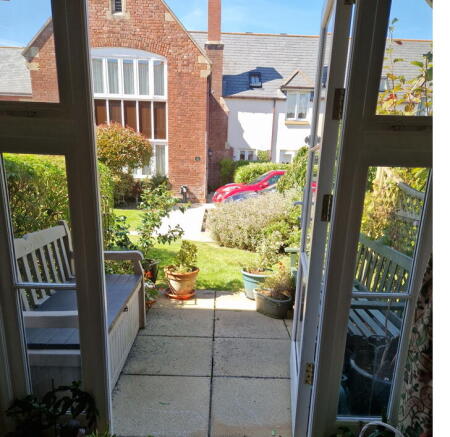 Photo 14