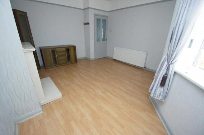 Grace Road, Ellesmere Port, Cheshire, CH65 2BH photo 4