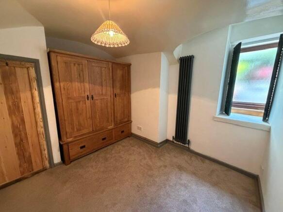 2 bed Flat for sale Image 12