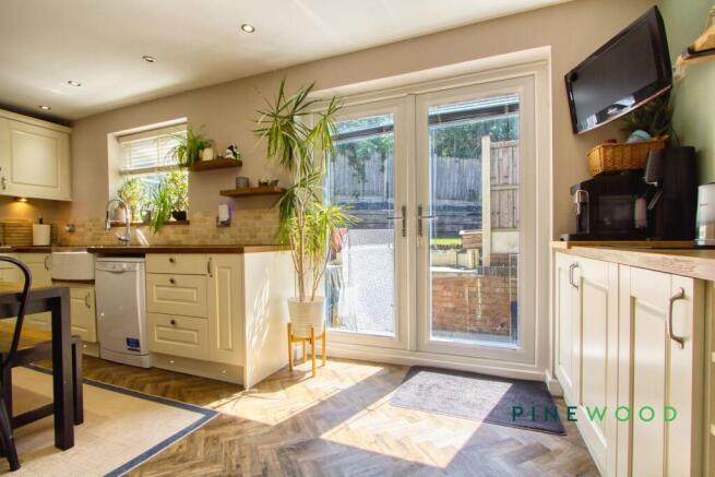 Kitchen / Dining Room