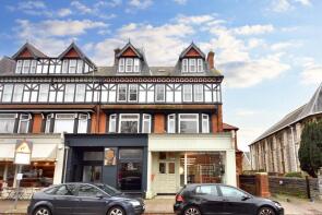 12 Flat 3, Royal Buildings, Stanwell Road, Penarth CF64 3ED