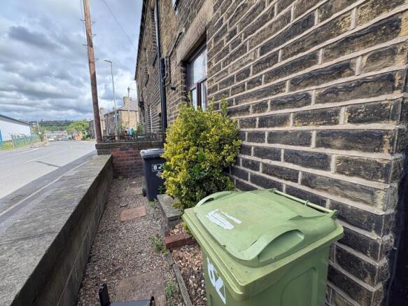 2 bed Terraced for sale Image 7