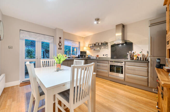 1400150-4-6967c82...