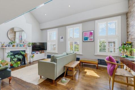 St Anns Crescent, London, SW18