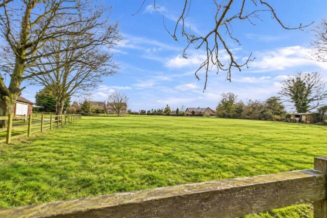3 bed Detached for sale Image 5