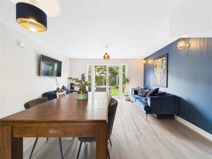 Harrys Court, Bristol, BS4