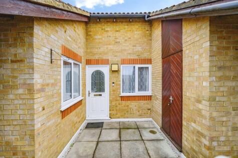 Hancock Drive, Luton
