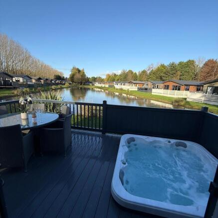 2 bed Lodge for sale Image 5