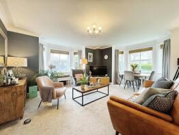 Flat 2, 6 Hanover House, Olive Shapley Avenue, Manchester M20 6QG