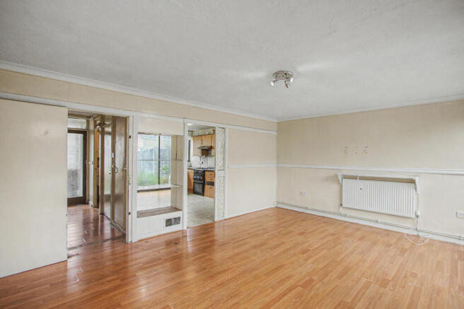 31 Bell Farm Avenue, Dagenham, Essex, RM10 7AT