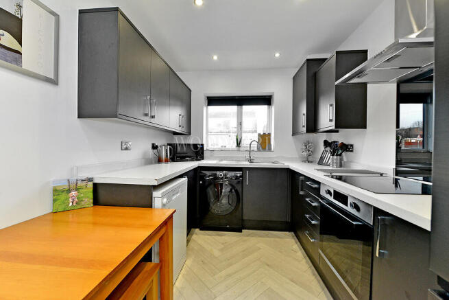 Open Plan Living/...