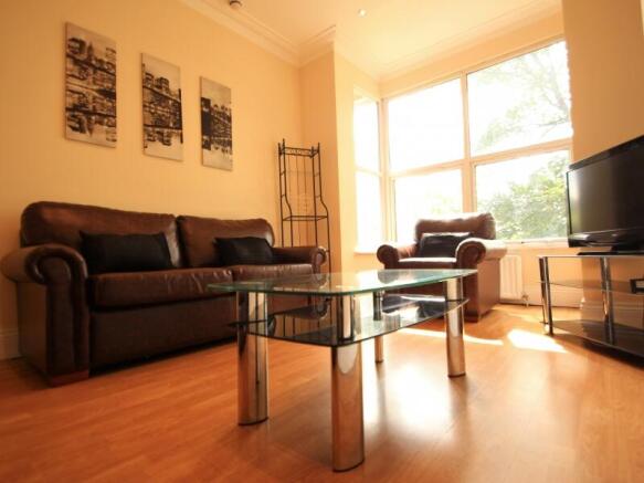 7 bed Terraced to rent Image 8