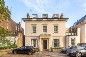 Flat 4, 71 The Manor, High Street, Hornsey, London N8 7QB