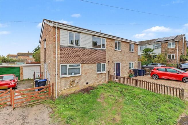4 Bedroom Semi-Detached in CB6 2NH