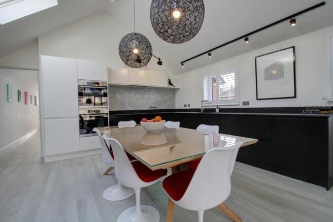 Kitchen dining area