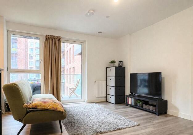 Green Street, E13 Studio For Sale By Barrain Londo