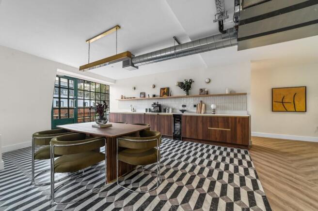 MD-BC-141-143ShoreditchHighStreet-23.JPG