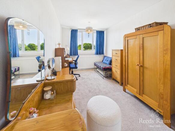 3 bed Bungalow for sale Image 12