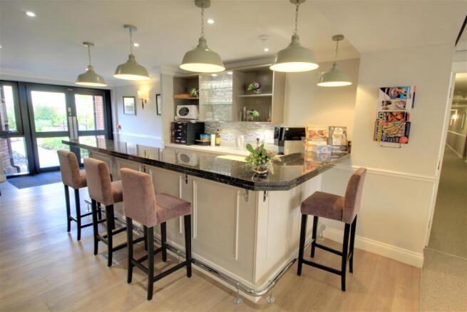 1 bed Retirement Property for sale Image 11