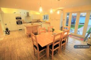 54, Sheringham Avenue, Romford RM7 9DR