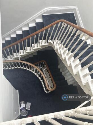 1 bed House Share to rent Image 9