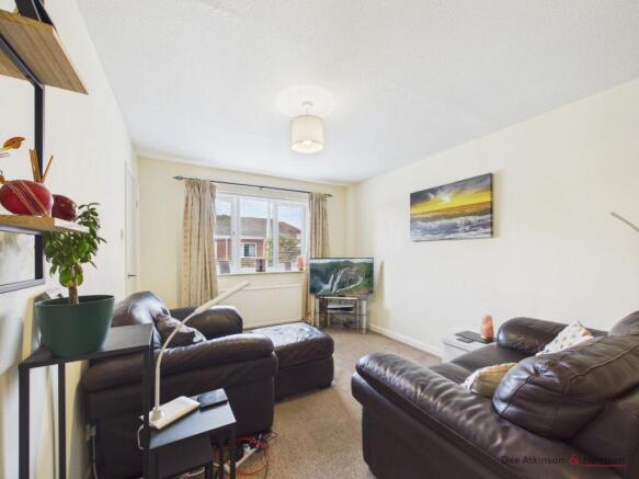 2 bed Semi-Detached Bungalow for sale Image 8