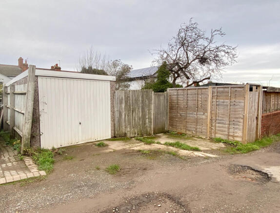 Garage With Off R...