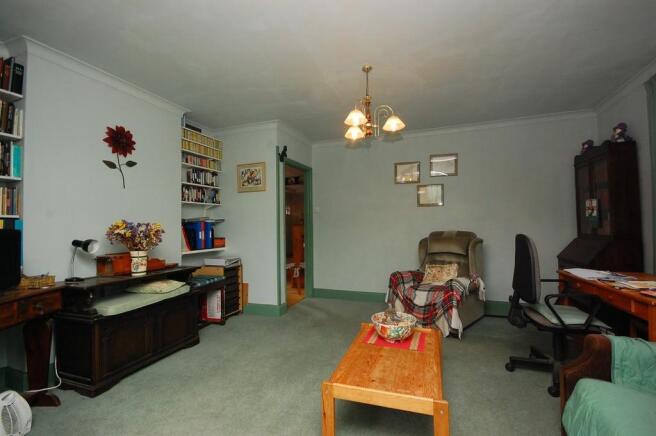 Photo 8