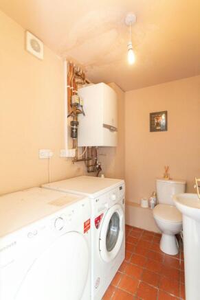 Ground Floor WC/Util